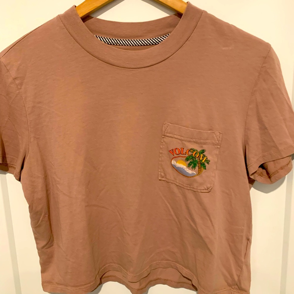 Girls crop rose colored Volcom tshirt